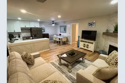 1231 Juniper Dr H, Gilroy, CA 95020 - Photo 2