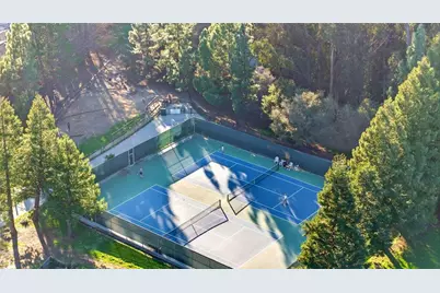 1055 Nobel Dr, Santa Cruz, CA 95060 - Photo 46