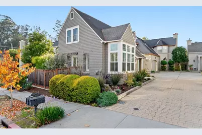 1055 Nobel Dr, Santa Cruz, CA 95060 - Photo 2