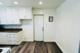 1805 De Ovan Ave, Stockton, CA 95204 - Photo 16