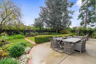 999 Hayman Pl, Los Altos, CA 94024 - Photo 2