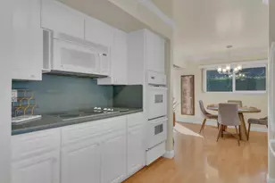 3294 Pearltone Dr, San Jose, CA 95117 - Photo 6