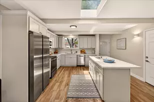 1460 Saturn Ct, Milpitas, CA 95035 - Photo 6