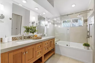 410 Galleria Dr 6, San Jose, CA 95134 - Photo 44