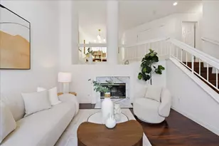 410 Galleria Dr 6, San Jose, CA 95134 - Photo 2