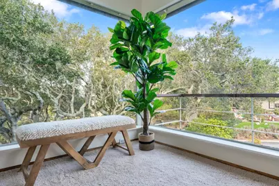 21 Colorados Dr, Millbrae, CA 94030 - Photo 10