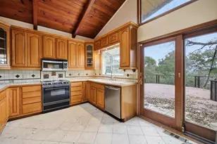 16 Castlewood Dr, Pleasanton, CA 94566 - Photo 12