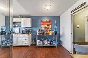 1688 Harding St, Seaside, CA 93955 - Photo 6