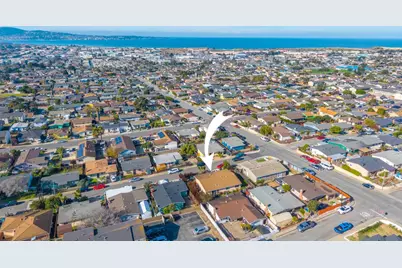 1688 Harding St, Seaside, CA 93955 - Photo 32