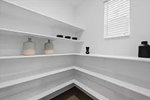 845 De Guigne Dr 2, Sunnyvale, CA 94085 - Photo 18