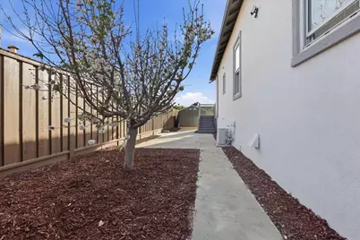 973 Prospect St, San Jose, CA 95110 - Photo 24