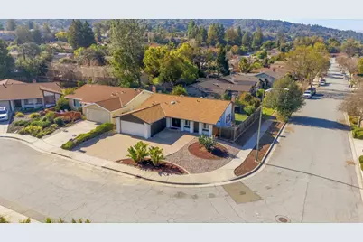1662 Canna Ln, San Jose, CA 95124 - Photo 42