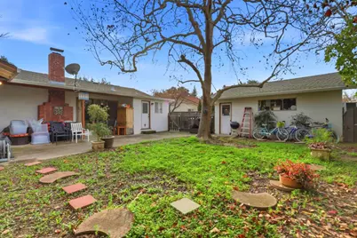 16315 Lilac Ln, Los Gatos, CA 95032 - Photo 22