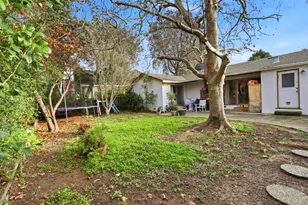 16315 Lilac Ln, Los Gatos, CA 95032 - Photo 20