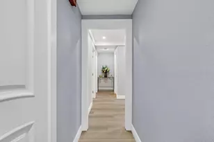 19 Elk Ct, Pacifica, CA 94044 - Photo 14