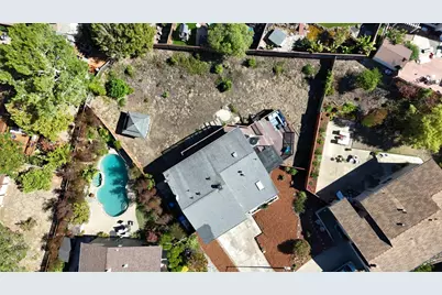 19 Elk Ct, Pacifica, CA 94044 - Photo 42