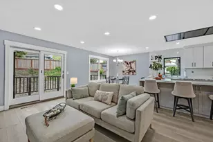 19 Elk Ct, Pacifica, CA 94044 - Photo 6