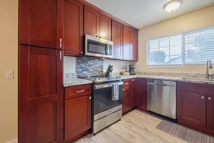 351 Hillcrest Ave, Marina, CA 93933 - Photo 2