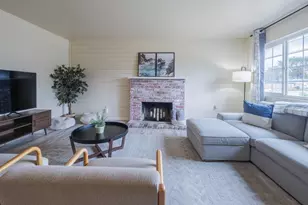 351 Hillcrest Ave, Marina, CA 93933 - Photo 1