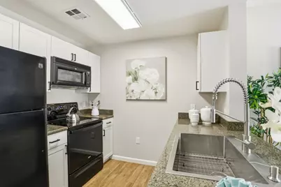 1550 Technology Dr 3096, San Jose, CA 95110 - Photo 8