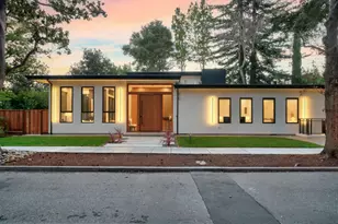 90 Crescent Dr, Palo Alto, CA 94301 - Photo 2