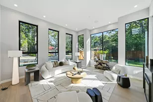 90 Crescent Dr, Palo Alto, CA 94301 - Photo 1