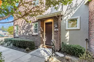 399 Charles Morris Ter, Sunnyvale, CA 94085 - Photo 4