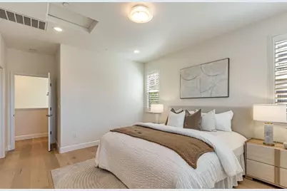 399 Charles Morris Ter, Sunnyvale, CA 94085 - Photo 18