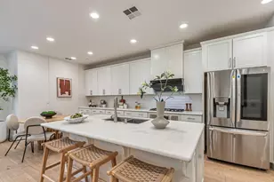 399 Charles Morris Ter, Sunnyvale, CA 94085 - Photo 10