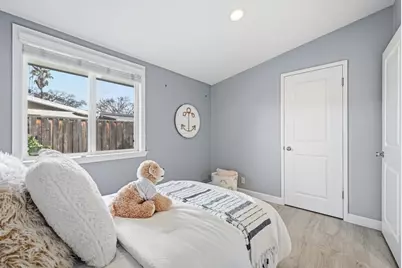 984 Fairwood Ave, Sunnyvale, CA 94089 - Photo 14