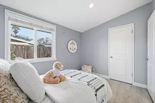 984 Fairwood Ave, Sunnyvale, CA 94089 - Photo 14