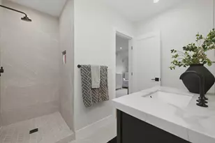 1129 Clovelly Ln, Burlingame, CA 94010 - Photo 20