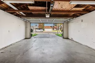 2820 Driftwood Dr, Madera, CA 93637 - Photo 20