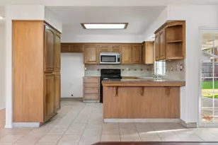 2820 Driftwood Dr, Madera, CA 93637 - Photo 8