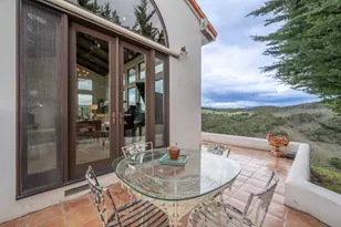 25430 Loma Robles Dr, Carmel, CA 93923 - Photo 4