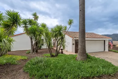 25430 Loma Robles Dr, Carmel, CA 93923 - Photo 2