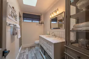 25430 Loma Robles Dr, Carmel, CA 93923 - Photo 36