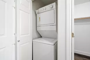 1550 Technology Dr 3084, San Jose, CA 95110 - Photo 18