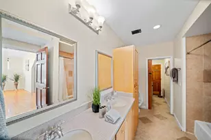 1050 Yosemite Dr, Pacifica, CA 94044 - Photo 34