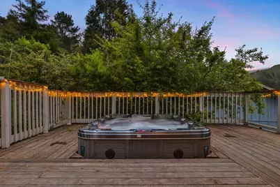 1050 Yosemite Dr, Pacifica, CA 94044 - Photo 44