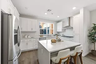 1938 Galileo Ln, San Jose, CA 95133 - Photo 10