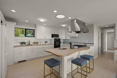 27200 Loma Prieta Way, Los Gatos, CA 95033 - Photo 20