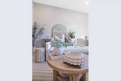 659 Meadow Creek Dr, San Jose, CA 95136 - Photo 8