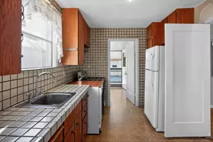 1295 Vernon Ave, San Jose, CA 95125 - Photo 12