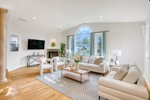 5575 Harwood Rd, San Jose, CA 95124 - Photo 8