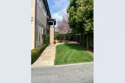 445 Purisima Way, Half Moon Bay, CA 94019 - Photo 2