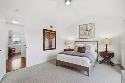 25067 Oakridge Ct, Hayward, CA 94541 - Photo 16