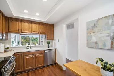 25067 Oakridge Ct, Hayward, CA 94541 - Photo 8