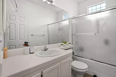 2208 Curzon Dr, Modesto, CA 95355 - Photo 22