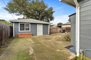 2247 Menalto Ave, East Palo Alto, CA 94303 - Photo 32